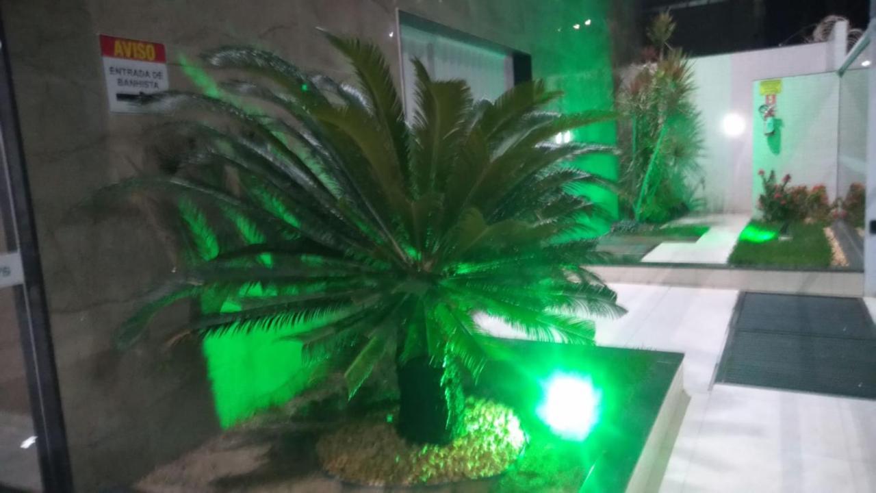 Apartamento Na Praia Do Morro- Guarapari, De Frente, Varanda Ampla, Duas Quadras Da Orla Da Praia Extérieur photo